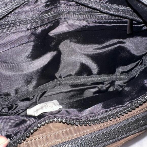 ALO Yoga Expresso belt bag - Picture 3 of 3